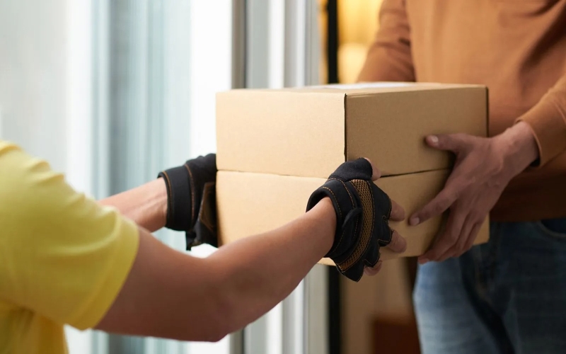Same-Day Package Delivery: Fast and Reliable Shipping Solutions